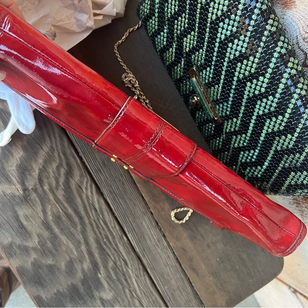 VINTAGE COLE HAAN Red Patent Leather Art Deco Clutch - Picture 12 of 14